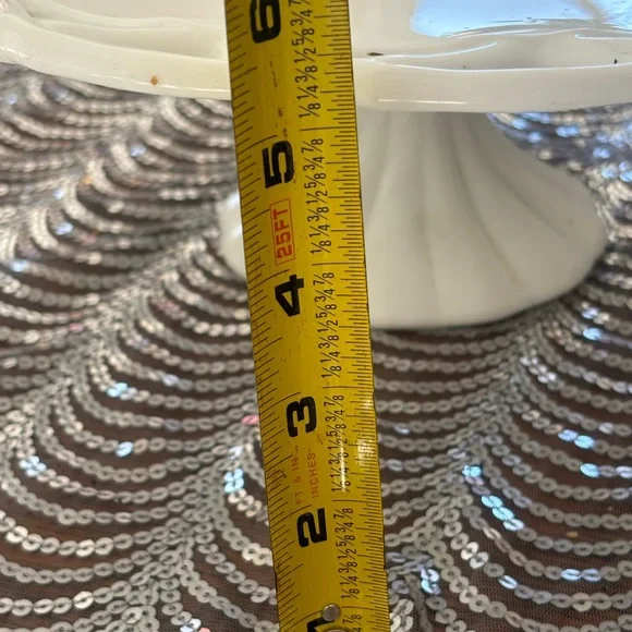 Vintage milk glass Westmoreland Glass Companylattice style cake stand